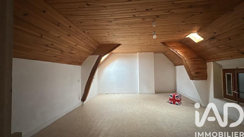 Maison - 90 m² - 3 pièces