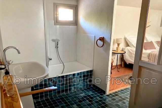 Maison - 108 m² - 6 pièces