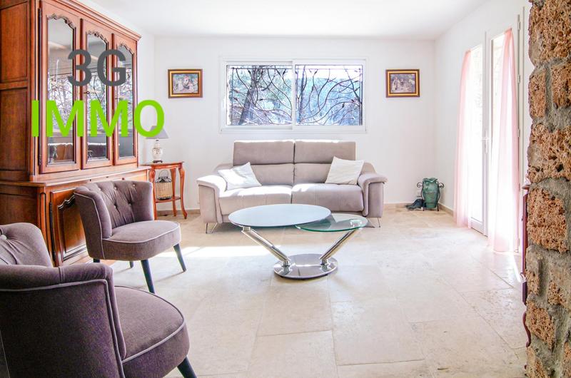 Villa - 178 m² - 9 pièces