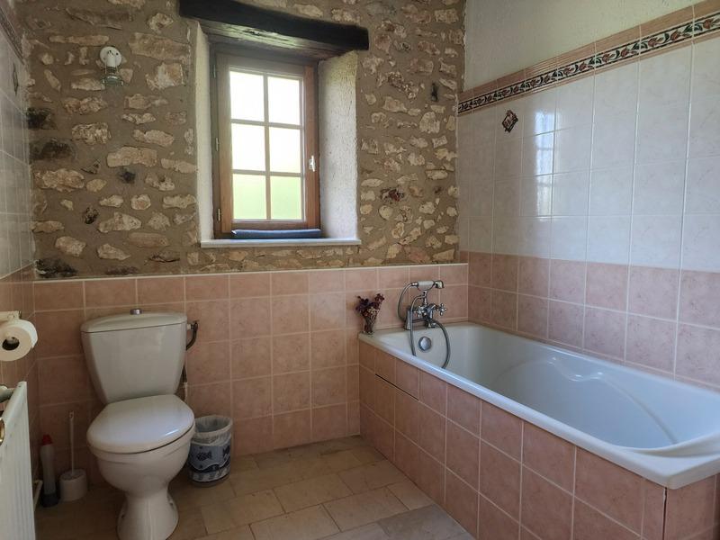 Corps de ferme - 188 m² - 7 pièces