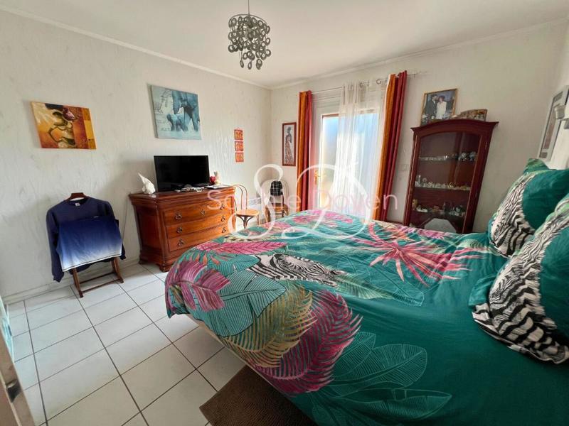 Maison - 111 m² - 4 pièces