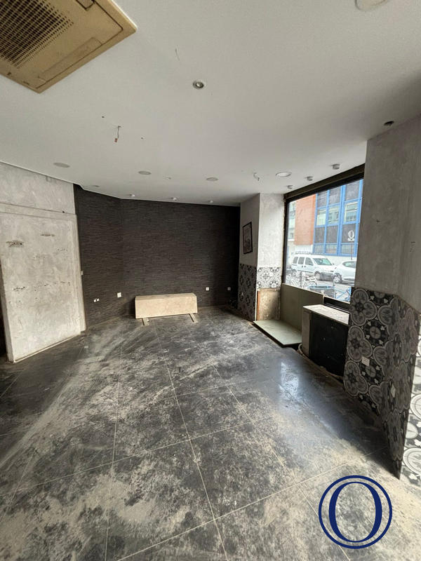 Local commercial - 135 m²