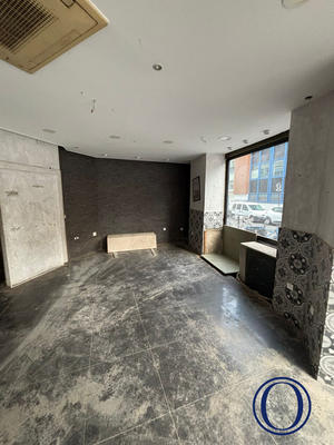 Local commercial - 135 m²