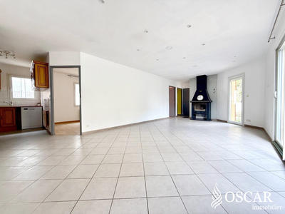 Maison - 74 m² - 3 pièces