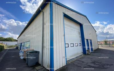 Local d'activité / Entrepôt - 480 m²