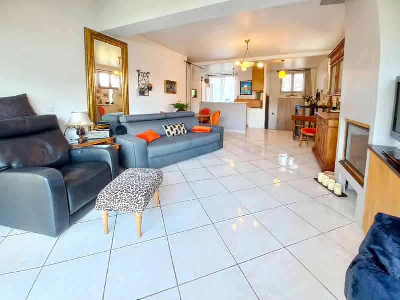 Maison - 100 m² - 3 pièces