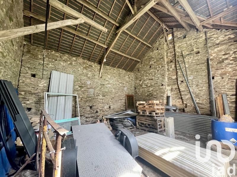 Maison - 235 m² - 6 pièces