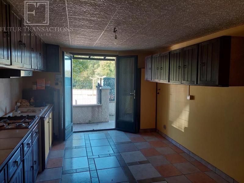 Maison - 168 m² - 7 pièces