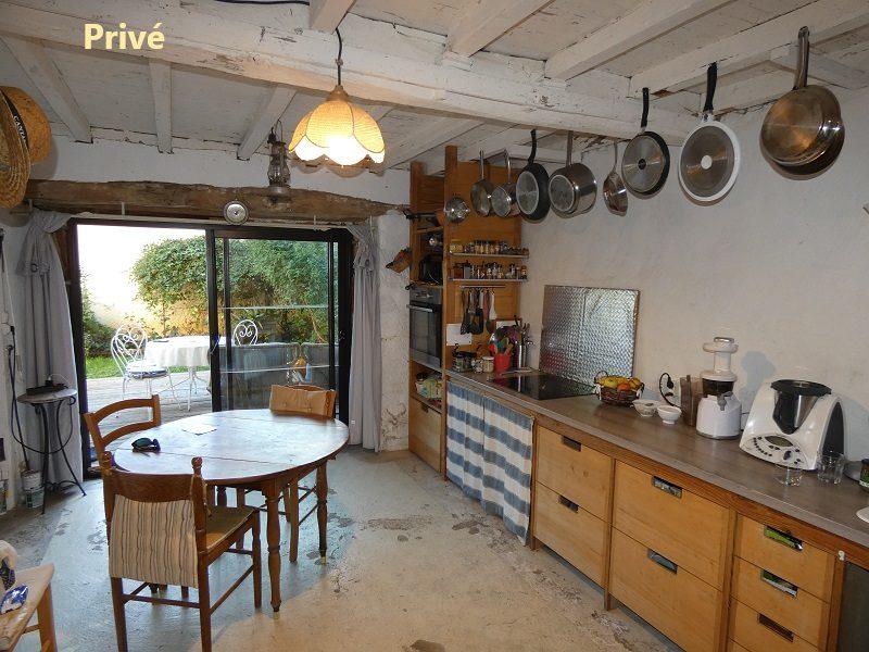 Maison - 370 m² - 11 pièces