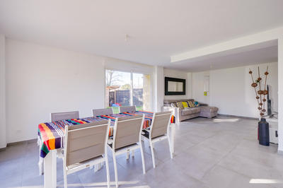 Maison - 133 m² - 5 pièces