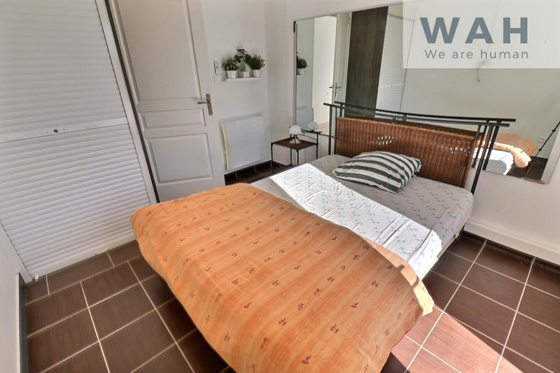 Maison - 233 m² - 10 pièces