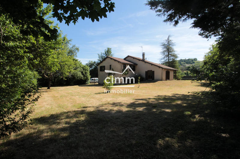 Maison traditionnelle - 134 m² - 5 pièces