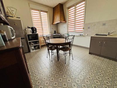 Maison - 120 m² - 4 pièces