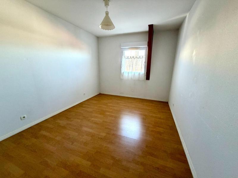 Appartement - 77 m² - 3 pièces