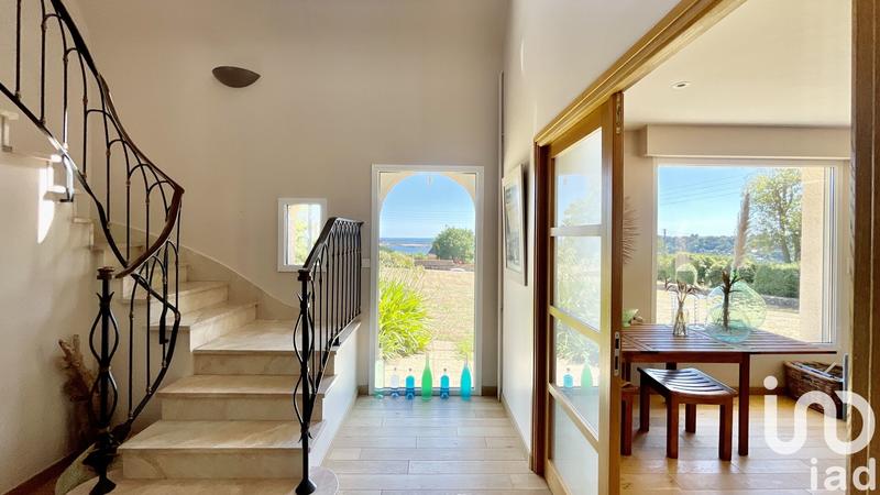 Maison - 246 m² - 8 pièces