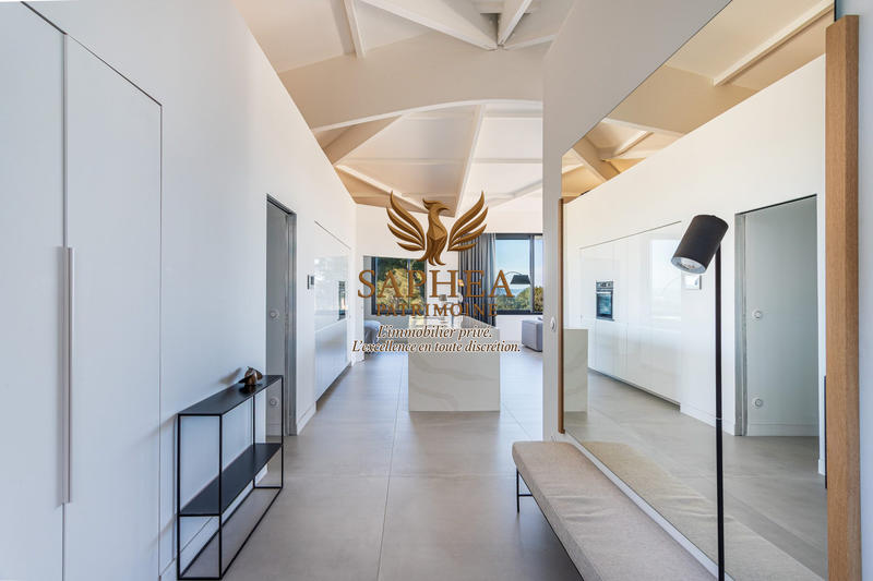 Appartement - 140 m² - 5 pièces