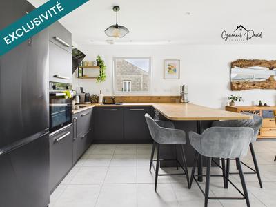 Maison - 95 m² - 4 pièces