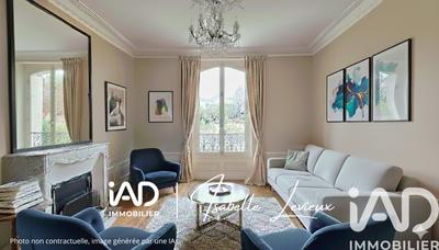 Maison - 165 m² - 11 pièces