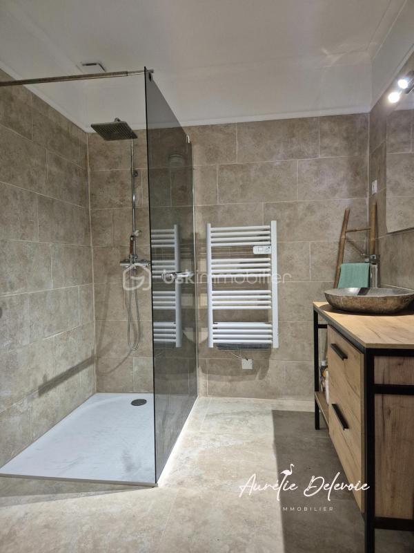 Maison traditionnelle - 95 m² - 4 pièces