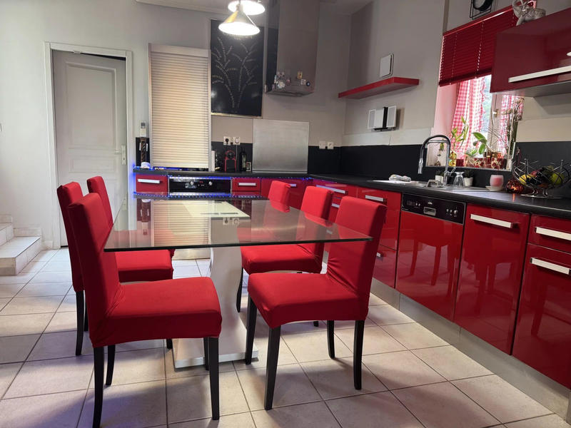 Appartement - 67 m² - 3 pièces