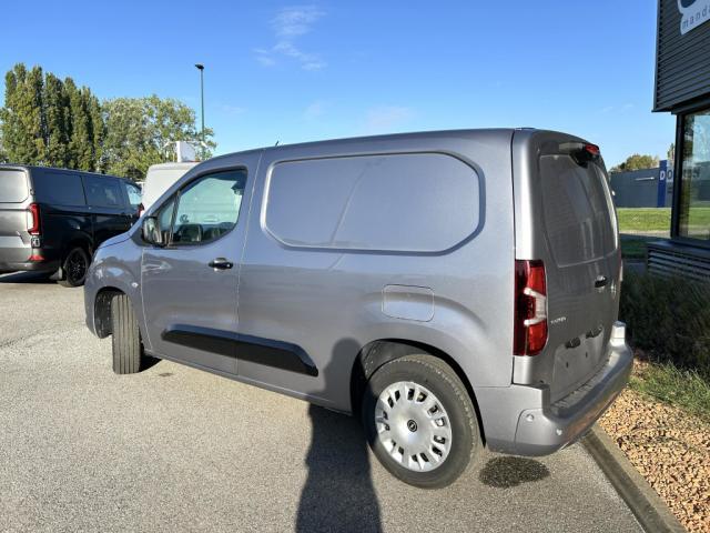 Opel combo cargo 19 991.00 Ht - m 650 Kg Bluehdi 130 Ch Eat8 Premium 3 Places Look Partner Berlingo Gris