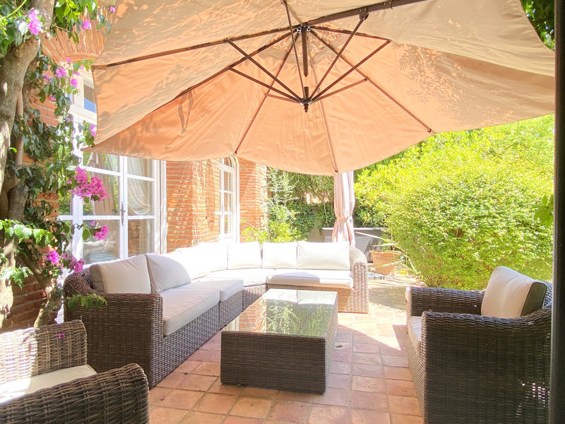 Villa - 240 m² - 5 pièces