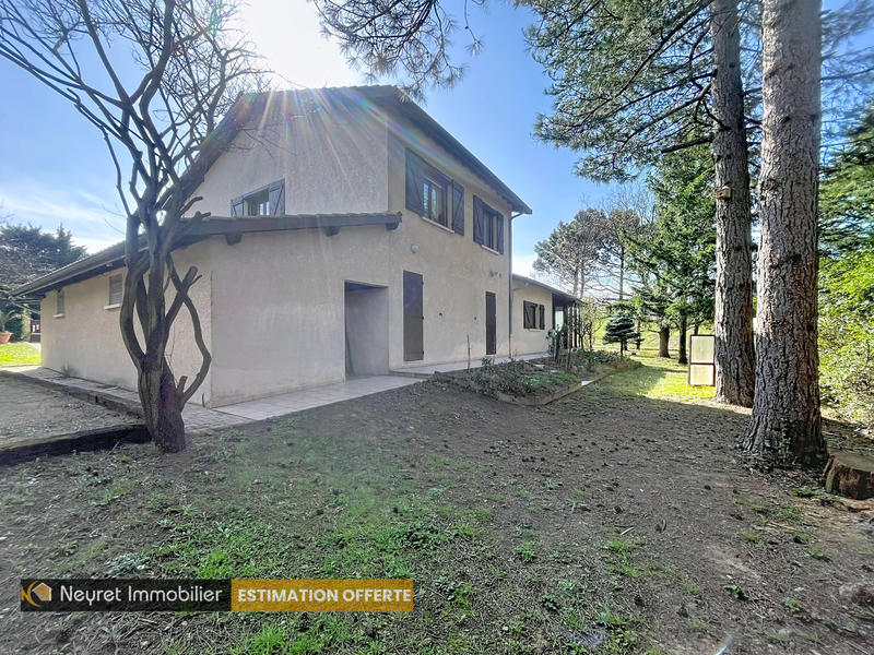 Maison - 158 m² - 7 pièces