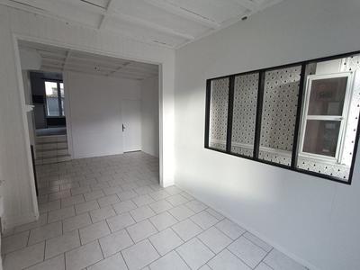 Maison traditionnelle - 71 m² - 7 pièces