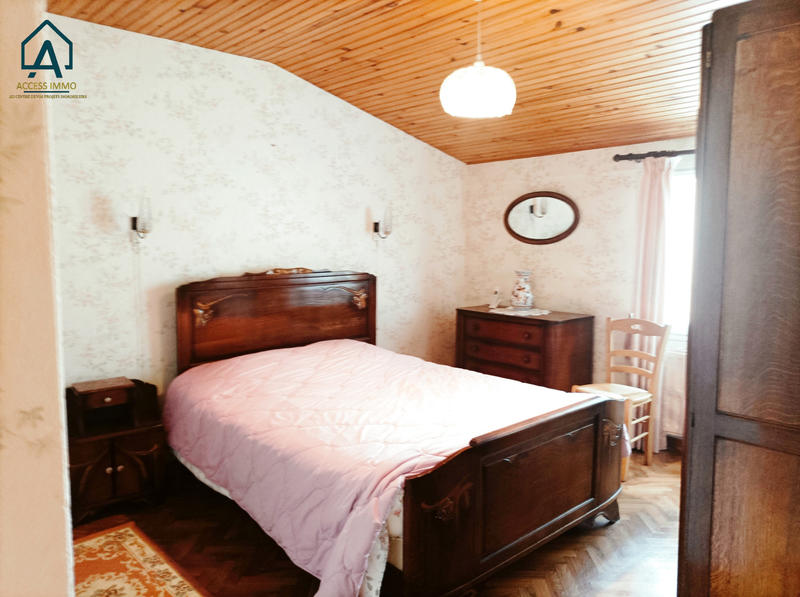 Maison - 92 m² - 5 pièces