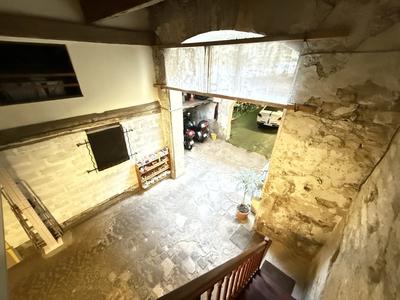 Appartement - 350 m² - 8 pièces