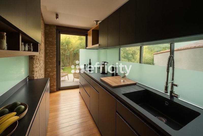 Villa - 230 m² - 10 pièces