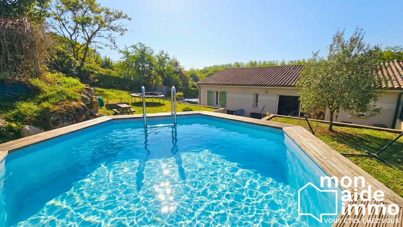 Maison - 94 m² - 5 pièces