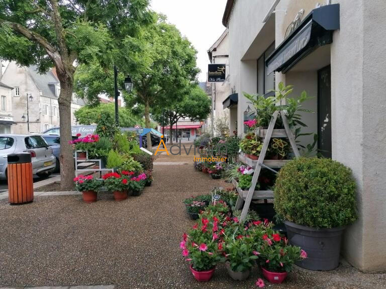 Fonds de commerce - Magasins - 144 m²