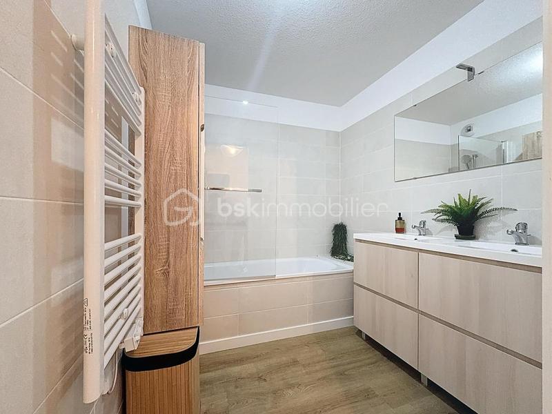 Appartement - 91 m² - 4 pièces