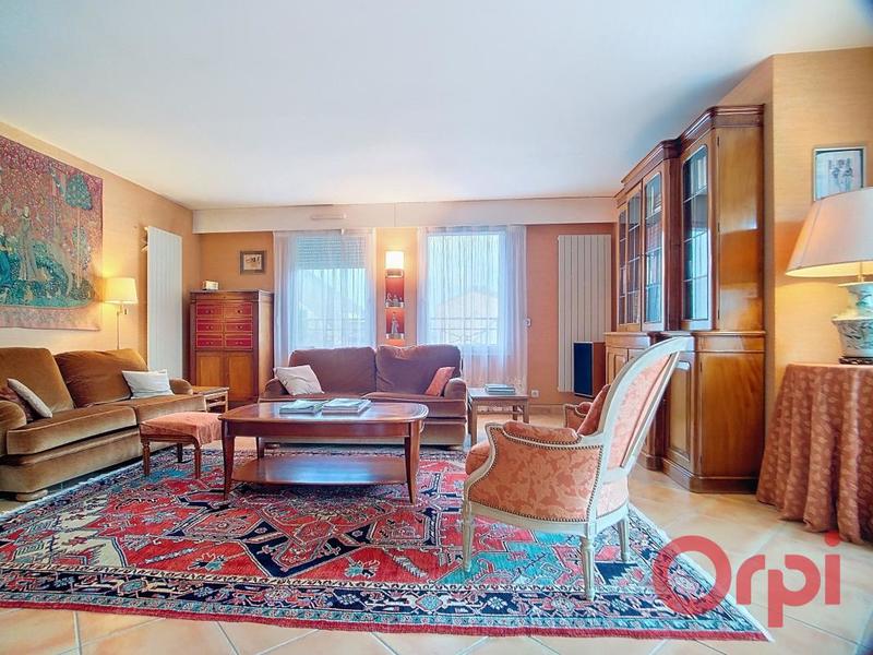 Appartement - 133 m² - 4 pièces