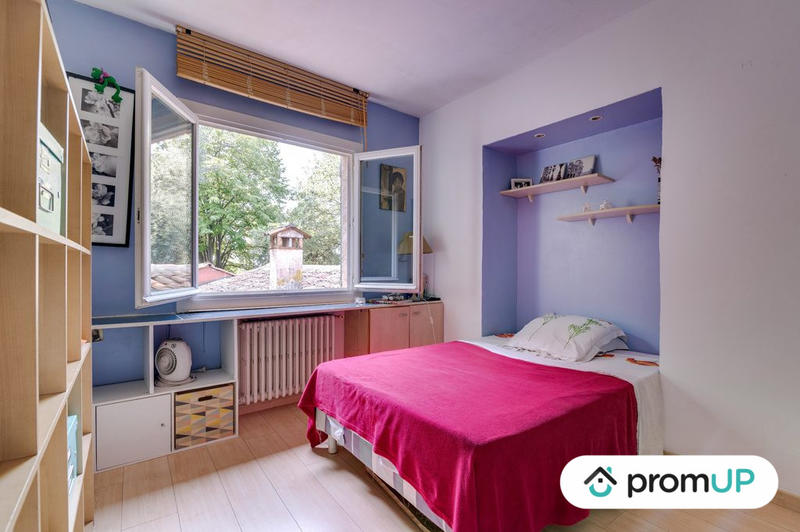 Maison - 187 m² - 7 pièces