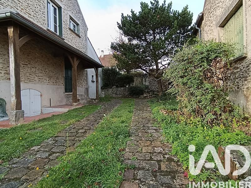 Maison - 152 m² - 7 pièces