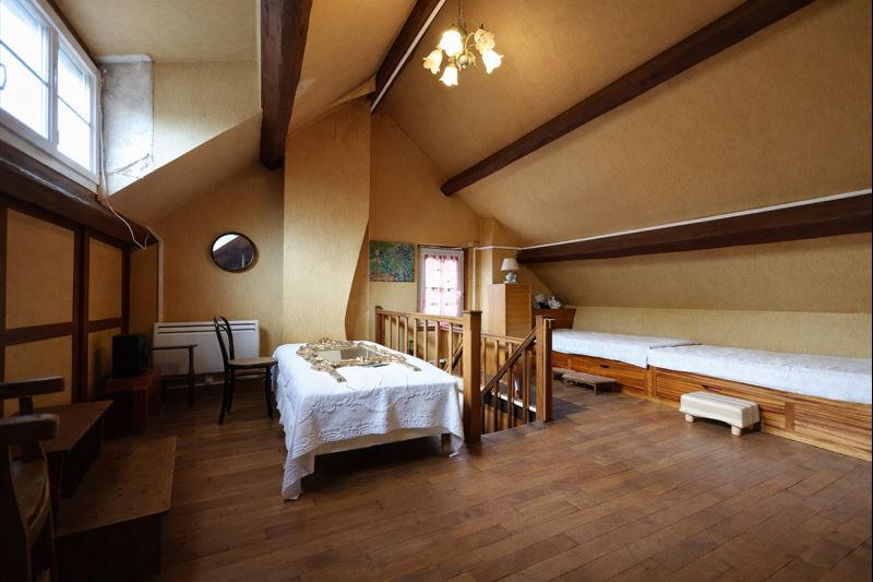 Maison - 150 m² - 6 pièces