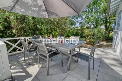 Maison - 96 m² - 5 pièces