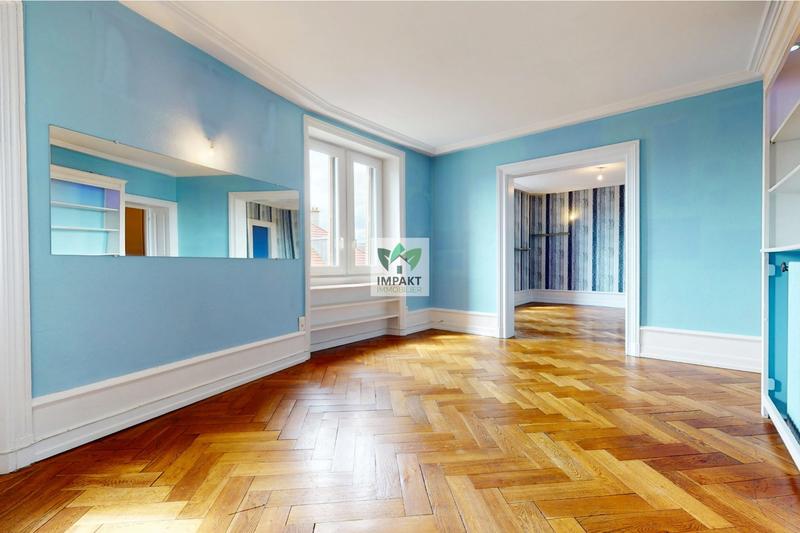 Appartement - 154 m² - 5 pièces