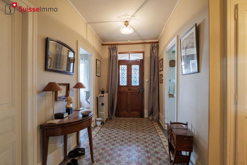 Demeure - 174 m² - 8 pièces