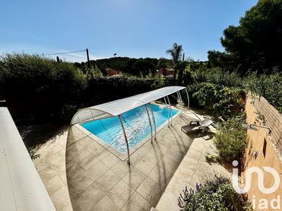 Maison - 212 m² - 8 pièces