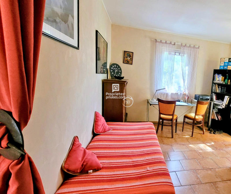 Maison - 151 m² - 5 pièces