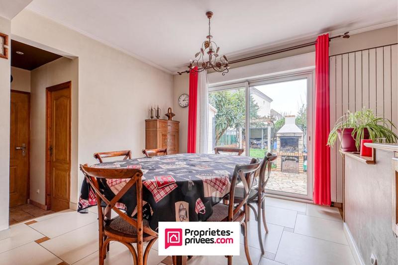 Maison - 115 m² - 6 pièces