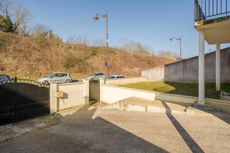 Maison - 110 m² - 6 pièces