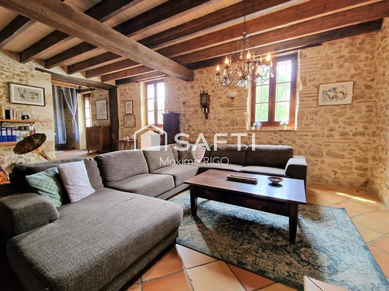 Maison - 289 m² - 6 pièces