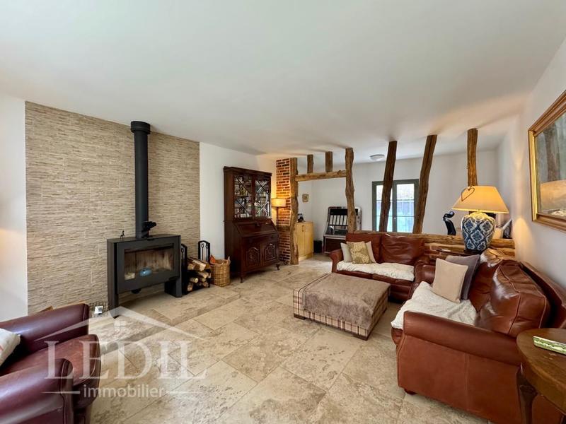 Demeure - 144 m² - 4 pièces