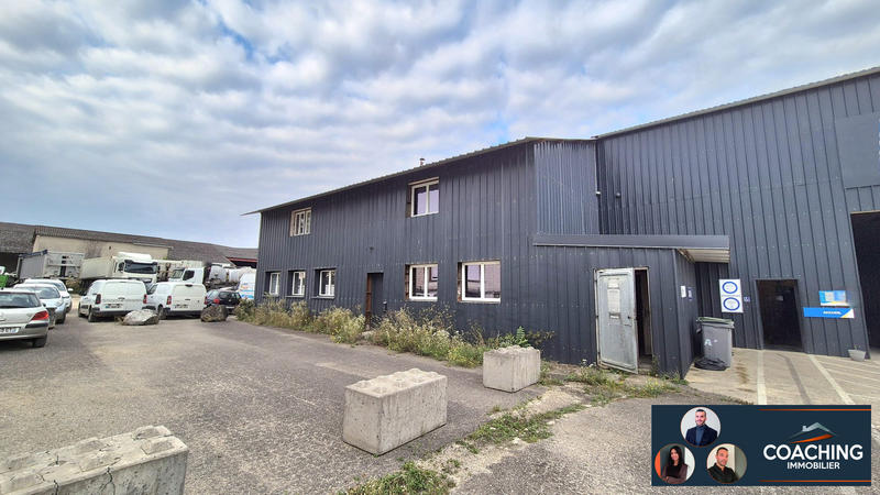 Entrepôt - 3 000 m²