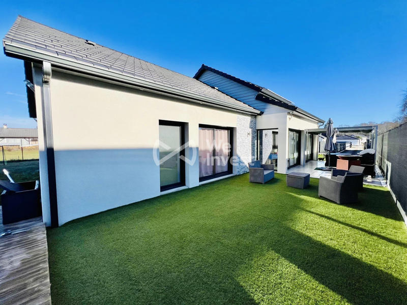 Maison - 185 m² - 6 pièces