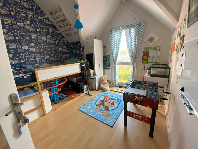 Maison - 85 m² - 5 pièces